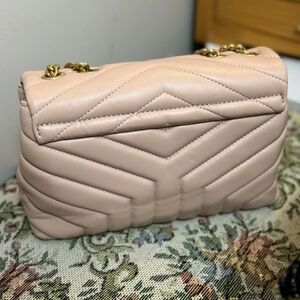 Chic Blush Quilted Shoulder Bag